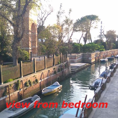 Susy Biennale Apartment - Canal View And Garden Venice Ngoại thất bức ảnh